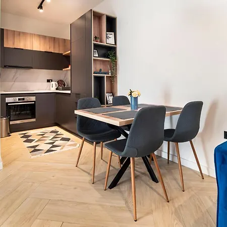 Lejlighed Penthouse Bulevar *